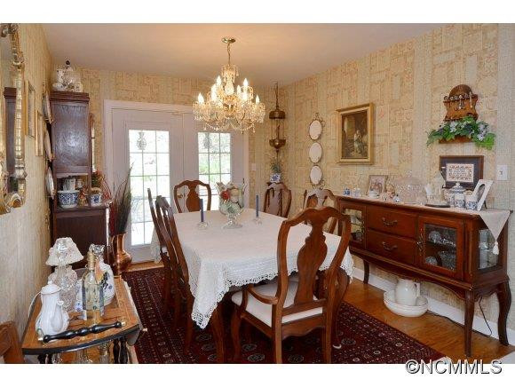 104 Alpine Way - Photo 3