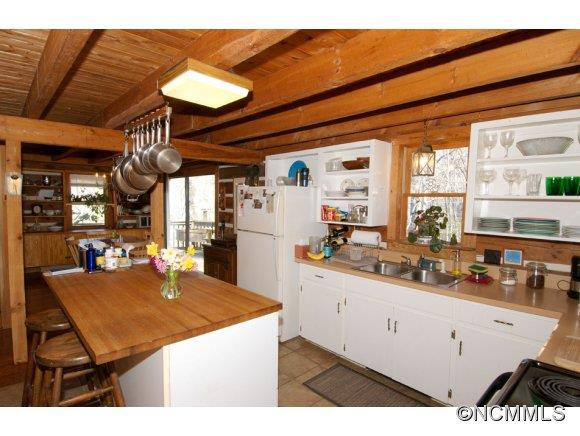 64 Buck Ridge Road - Photo 9
