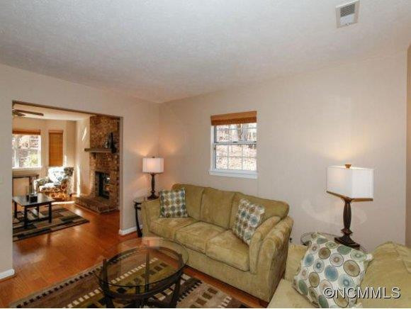 804 SUMMIT FARM Lane - Photo 2