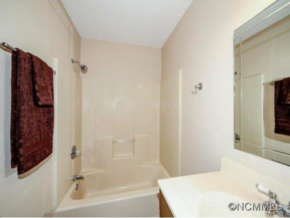 804 SUMMIT FARM Lane - Photo 16