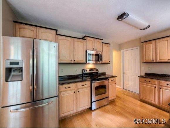 804 SUMMIT FARM Lane - Photo 4
