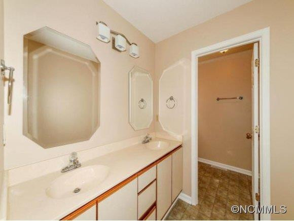 804 SUMMIT FARM Lane - Photo 10