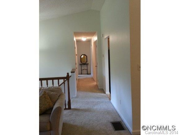 8 Country Lane - Photo 11