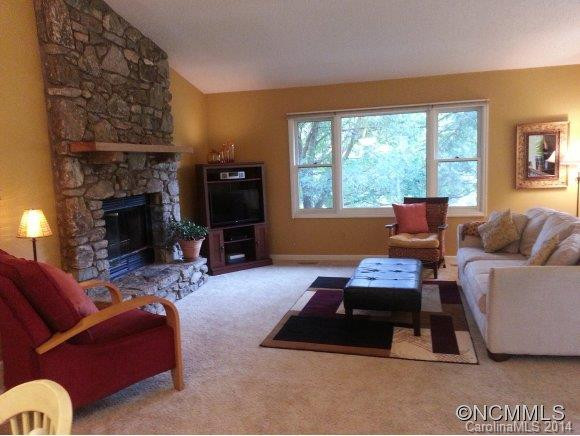 8 Country Lane - Photo 3