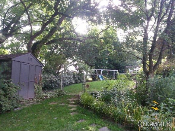 8 Country Lane - Photo 22