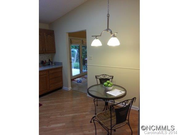 8 Country Lane - Photo 6
