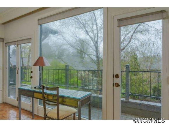 400 Charlotte St. #502 - Photo 13