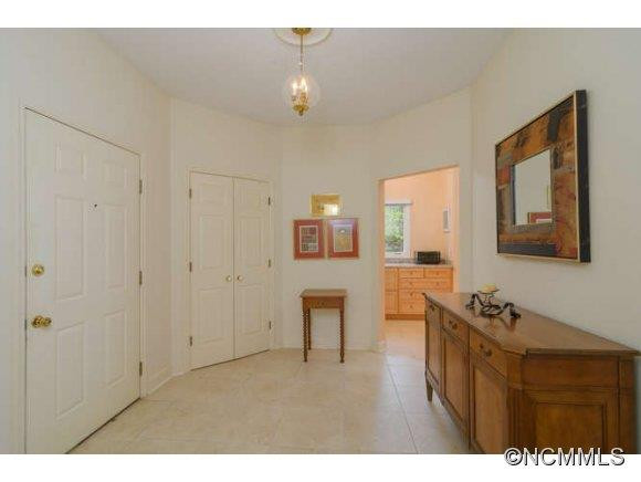 400 Charlotte St. #502 - Photo 3