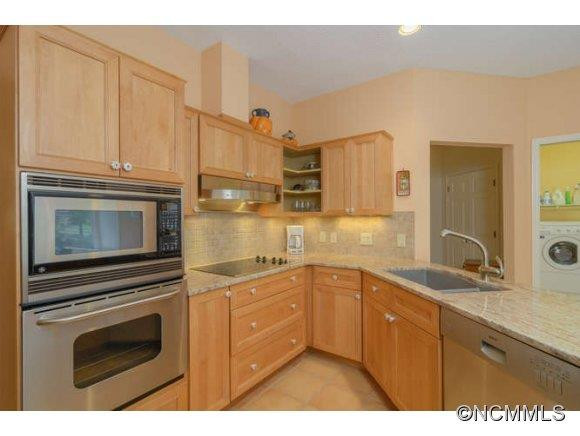 400 Charlotte St. #502 - Photo 7