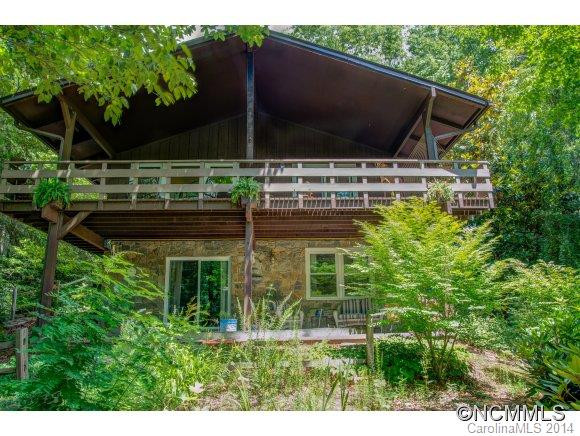 212 Sunset Drive
