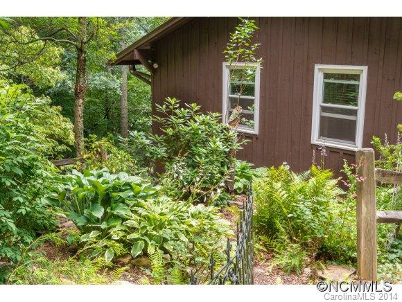 212 Sunset Drive - Photo 22