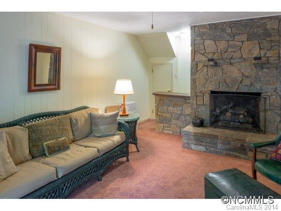 212 Sunset Drive - Photo 10