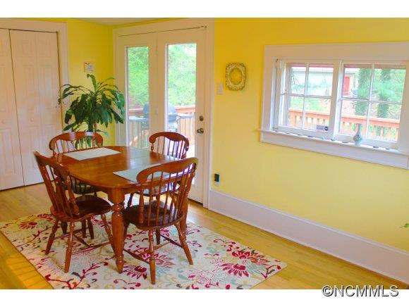 27 Barnard Avenue - Photo 15