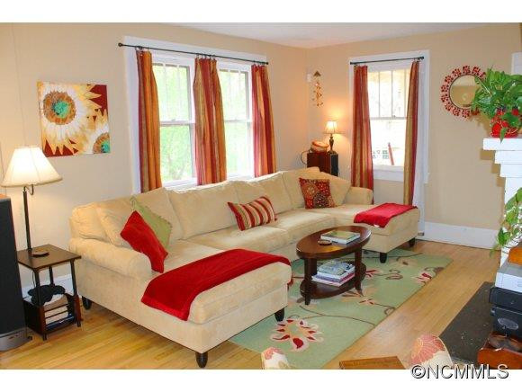 27 Barnard Avenue - Photo 7