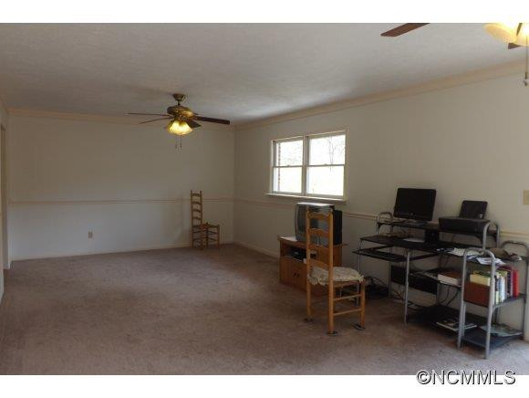 5615 NC 18 South - Photo 4