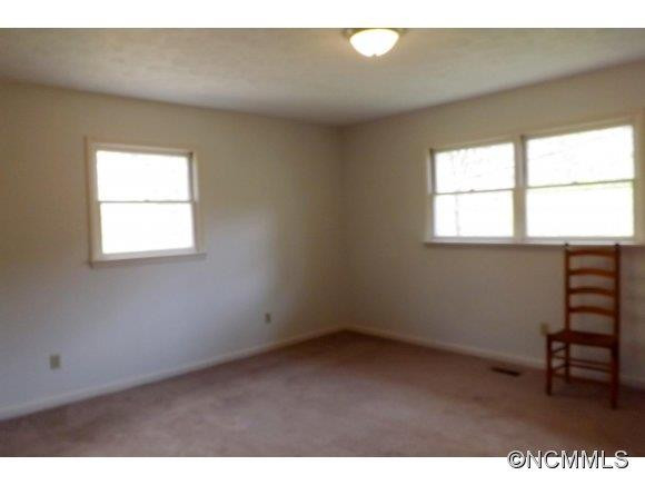 5615 NC 18 South - Photo 6