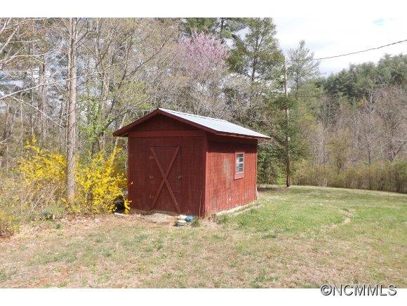 5615 NC 18 South - Photo 9