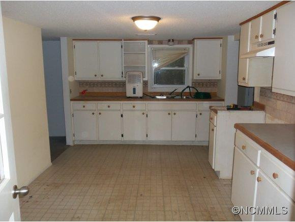 2230 Centennial Road - Photo 11