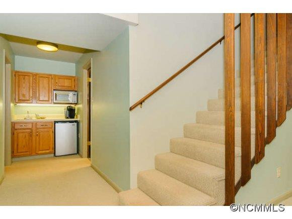 420 Periwinkle - Photo 11