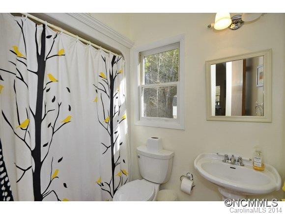 109 Paradise Circle - Photo 13