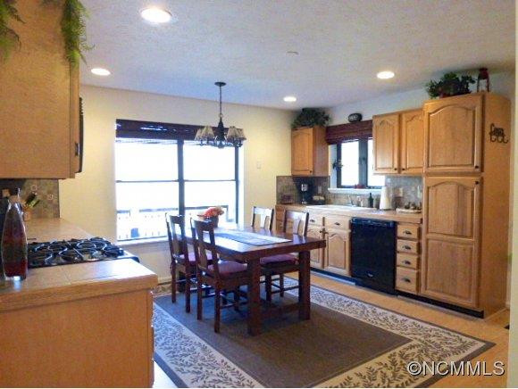 186 HIDDEN COVE ROAD - Photo 3