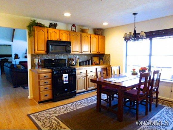 186 HIDDEN COVE ROAD - Photo 9