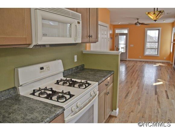 8 Ridgeway - Photo 11