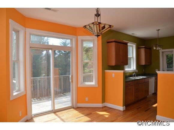 8 Ridgeway - Photo 12