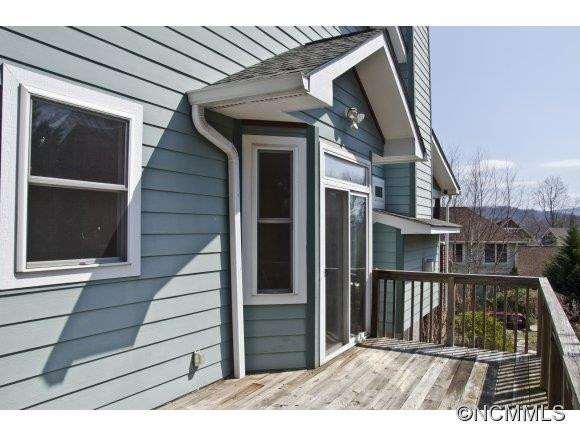 8 Ridgeway - Photo 5