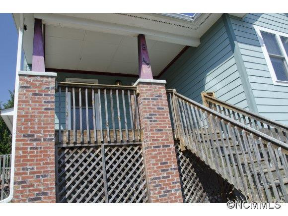 8 Ridgeway - Photo 6