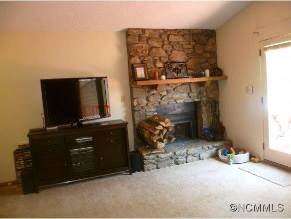 95 Fenner Ave. - Photo 15