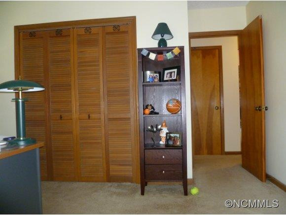 95 Fenner Ave. - Photo 22