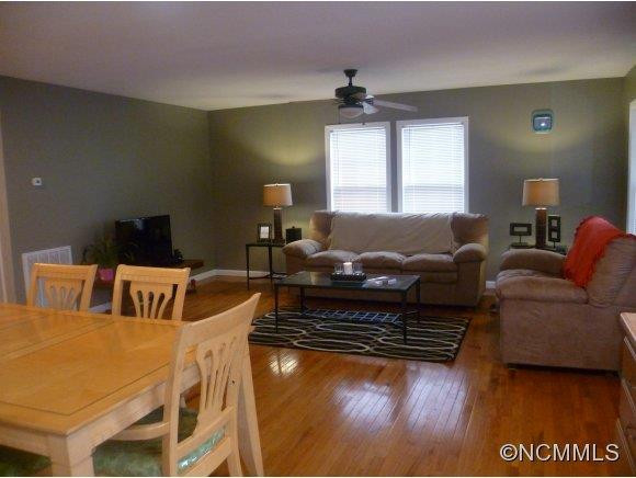 17 Maple Lane - Photo 15