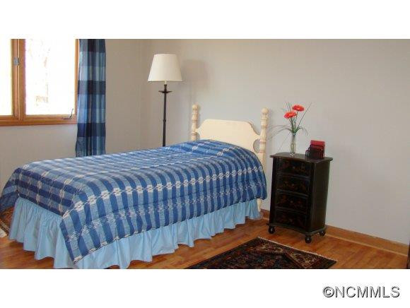 138 Churchill Downs Drive - Photo 11