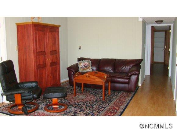 138 Churchill Downs Drive - Photo 17