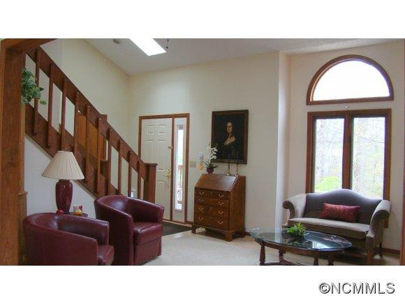 138 Churchill Downs Drive - Photo 6