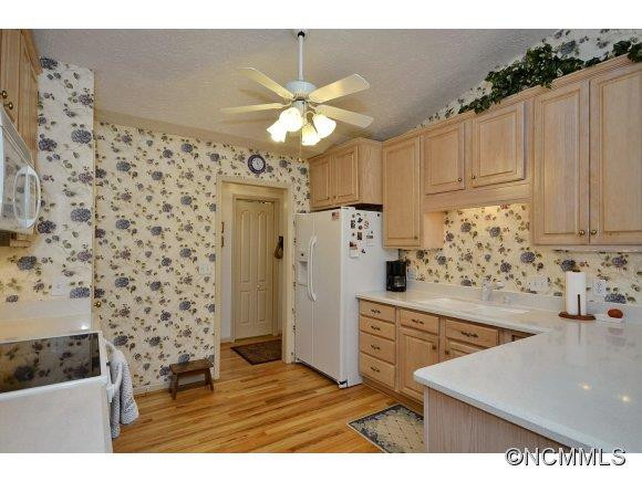 84 Allen Paul Drive - Photo 8