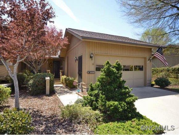 401 WILD OAK LANE