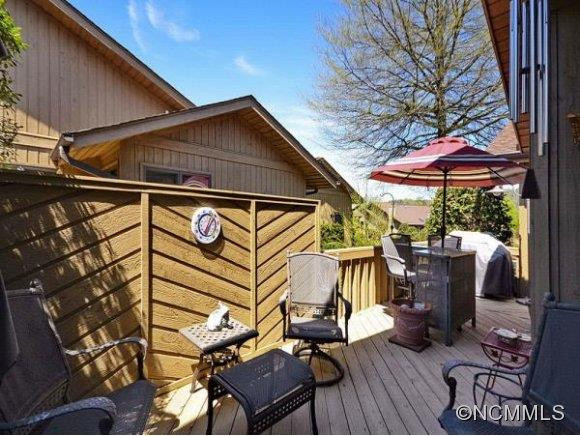 401 WILD OAK LANE - Photo 9