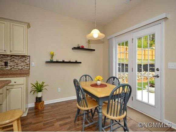 286 NEW RIVER DRIVE - Photo 4