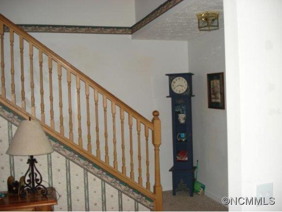 95 Huckleberry Trail - Photo 7