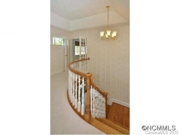 670 STONEY MOUNTAIN ROAD - Photo 14