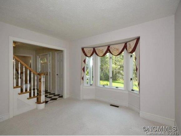 670 STONEY MOUNTAIN ROAD - Photo 4