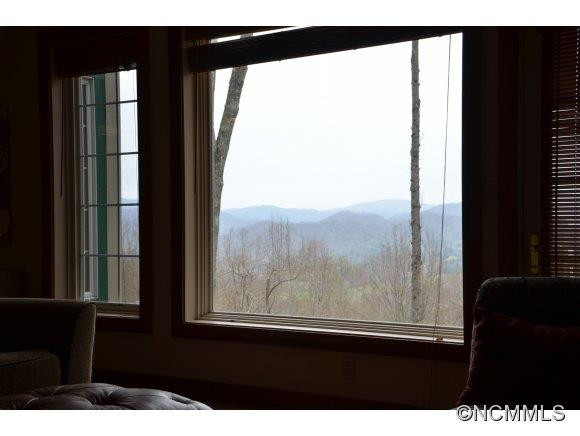 300  Creekside Way  B-102 - Photo 5