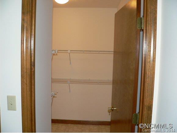 349 Laurel Park Place - Photo 12