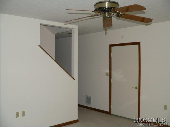 349 Laurel Park Place - Photo 15