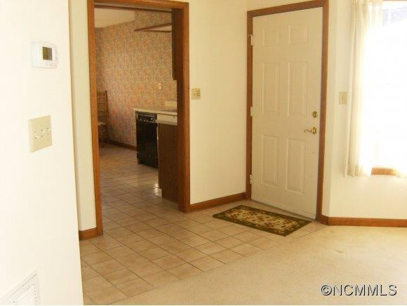 349 Laurel Park Place - Photo 3