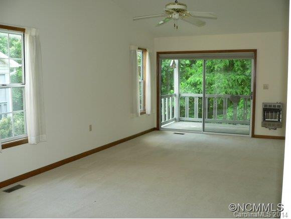 349 Laurel Park Place - Photo 5