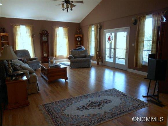 434 Eade Road - Photo 7