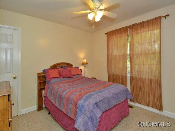 44 SUNSET DR - Photo 17
